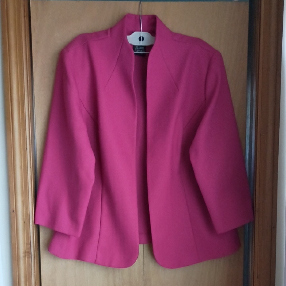 Women's Vibrant Pink Blazer